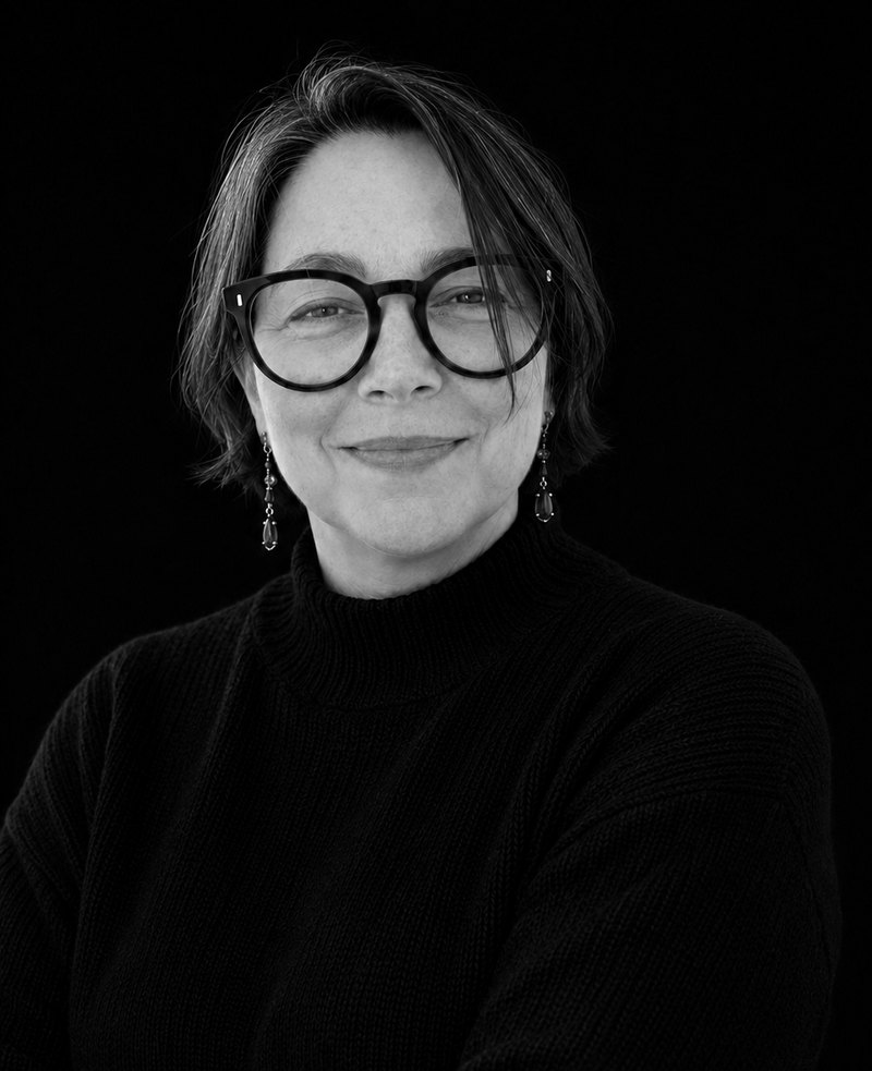 Birgit Zacharias, Porträt in Schwarz-Weiß